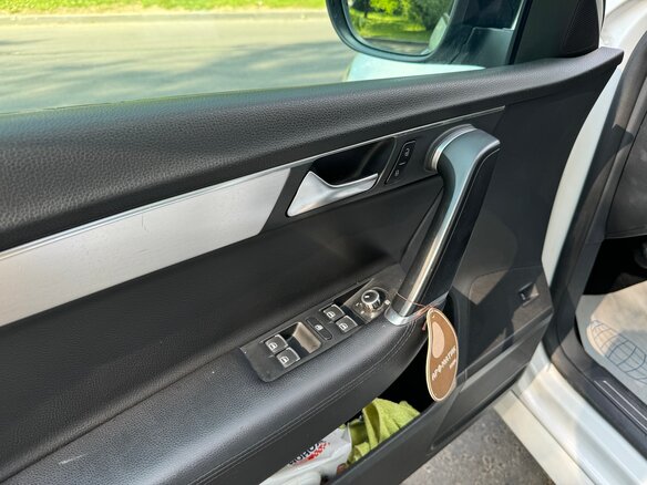 2011 Volkswagen Passat B7, белый, 1200000 рублей - вид 14