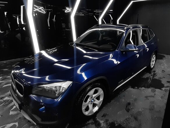 2013 BMW X1 20i I (E84) Рестайлинг, синий - вид 1