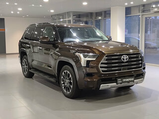 2022 Toyota Sequoia III, коричневый, 9230000 рублей, вид 3