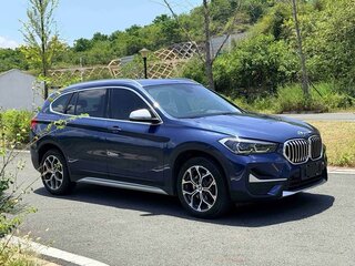 2022 BMW X1 Long 20Li sDrive II (F48) Рестайлинг, синий, 1789000 рублей, вид 3