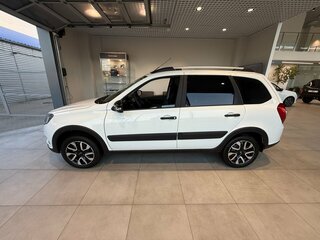 2026 Lada (ВАЗ) Granta Cross I Рестайлинг, белый, 1226000 рублей, вид 3