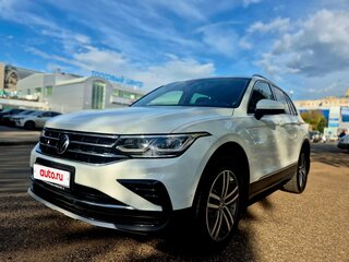 2021 Volkswagen Tiguan II Рестайлинг, белый, 3230000 рублей, вид 2
