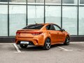 2017 Kia Rio IV, оранжевый, 1000000 рублей - вид 1