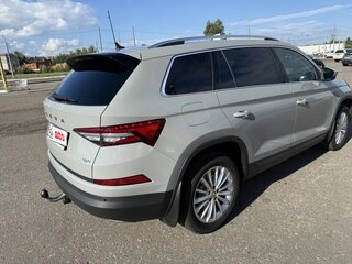 2025 Skoda Kodiaq I Рестайлинг, серый, 5250000 рублей, вид 4