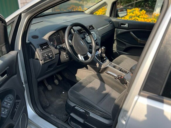 2007 Ford C-MAX I Рестайлинг, серебристый, 470000 рублей - вид 6