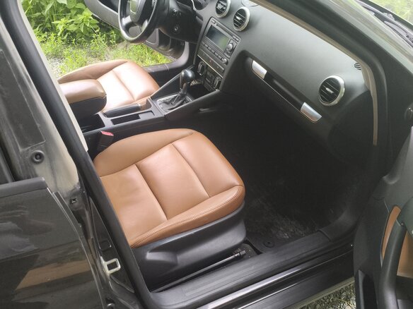 2009 Audi A3 II (8P) Рестайлинг 2, серый, 680000 рублей - вид 5