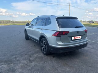 2020 Volkswagen Tiguan 380TSI L II (China Market), серый, 2840000 рублей, вид 5
