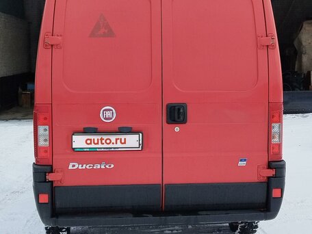 2009 Fiat Professional Ducato, красный, 1700000 рублей, вид 3