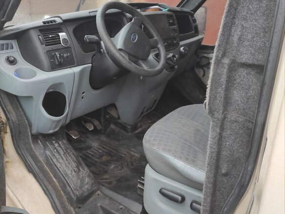 2012 Ford Transit, бежевый, 830000 рублей - вид 12