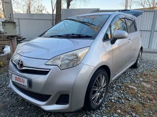 2010 Toyota Ractis II, серый, 1150000 рублей, вид 2