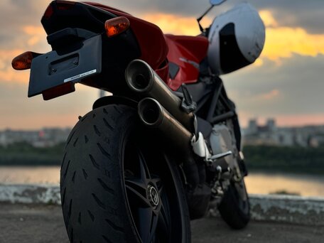 2009 MV Agusta Brutale 989, красный, 600000 рублей, вид 4