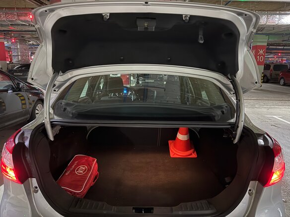 2013 Ford Focus III, серый, 700000 рублей - вид 4