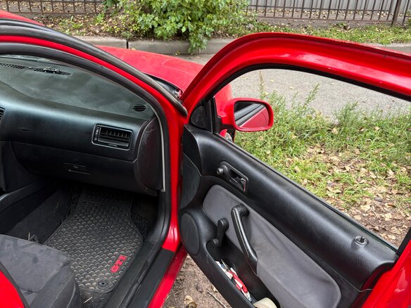 1999 Volkswagen Bora I, красный, 220000 рублей - вид 12