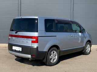 2017 Mitsubishi Delica D:5 I, серый, 1860000 рублей, вид 5