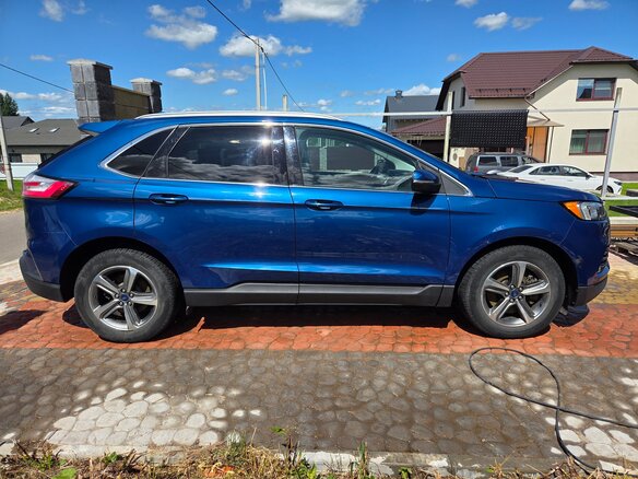 2020 Ford Edge II Рестайлинг, синий, 1700000 рублей - вид 4