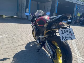 2006 Honda CBR 600RR, серебристый, 450000 рублей, вид 3