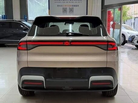 2026 Changan Qiyuan Q05 51.9 kWh II, бежевый, 2380000 рублей, вид 5