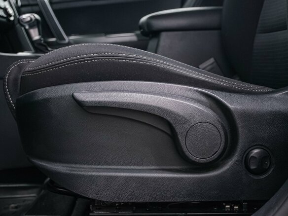 2018 Kia Sportage IV Рестайлинг, серый - вид 20