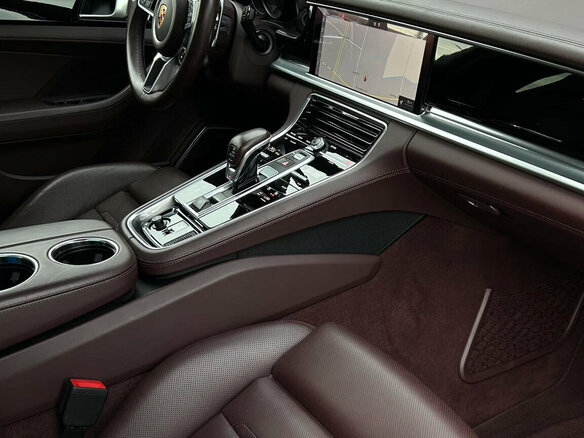 2018 Porsche Panamera 4 II, синий, 5980000 рублей - вид 14