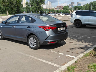 2020 Hyundai Solaris II Рестайлинг, серый, 1650000 рублей, вид 4