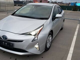 2017 Toyota Prius IV (XW50), серебристый, 1955000 рублей, вид 2