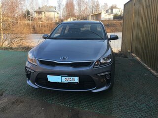 2019 Kia Rio IV, серый, 1350000 рублей, вид 4