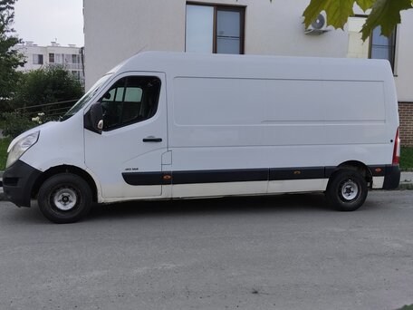 2011 Renault Master, белый, 1390000 рублей, вид 2