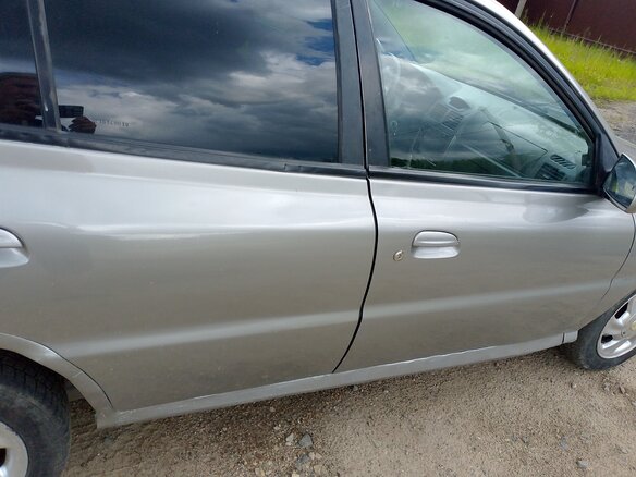 2003 Kia Rio I Рестайлинг, серебристый, 280000 рублей - вид 4