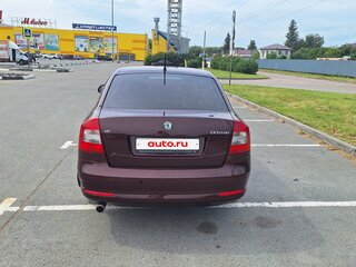 2012 Skoda Octavia II (A5) Рестайлинг, пурпурный, 845000 рублей, вид 4