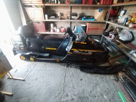 2002 BRP Ski-Doo Skandic 600, чёрный, 650000 рублей, вид 3