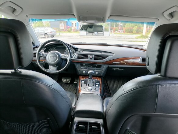 2010 Audi A7 I (4G), коричневый, 1900000 рублей - вид 15