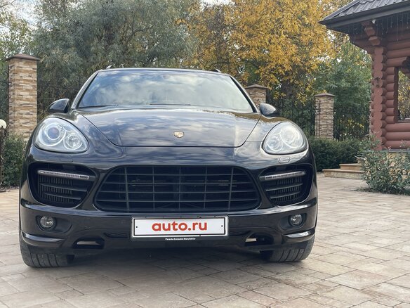 2010 Porsche Cayenne Diesel II (958), чёрный, 3000000 рублей - вид 1