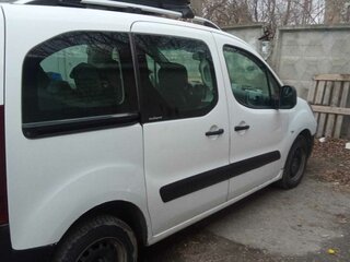 2012 Citroen Berlingo II, белый, 550000 рублей, вид 3