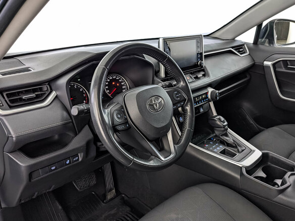 2021 Toyota RAV4 V (XA50), белый, 2865000 рублей - вид 14