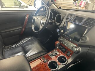 2012 Toyota Highlander II (XU40) Рестайлинг, серебристый, 2200000 рублей, вид 4
