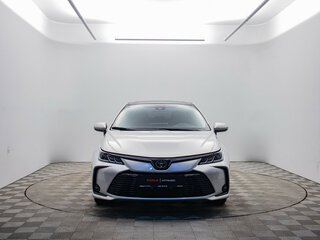 2022 Toyota Corolla XII (E210), серебристый, 1844000 рублей, вид 2