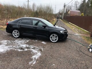 2020 Volkswagen Polo VI, чёрный, 2000000 рублей, вид 4