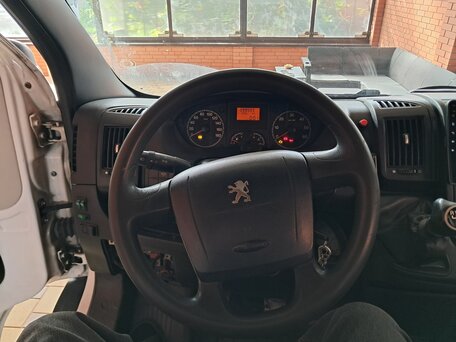 2011 Peugeot Boxer, белый, 700000 рублей, вид 3