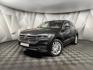 2018 Volkswagen Touareg III, чёрный, 5600000 рублей, вид 1