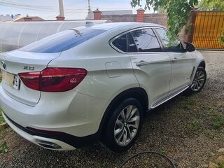 2017 BMW X6 30d II (F16), белый, 4000000 рублей, вид 3