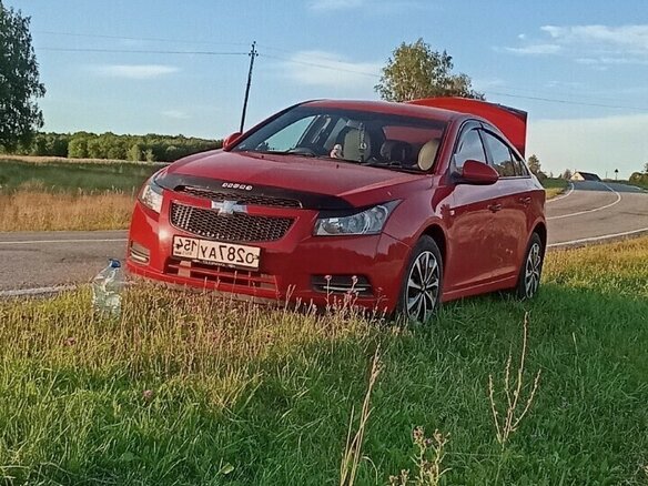 2012 Chevrolet Cruze I, красный, 810000 рублей - вид 15