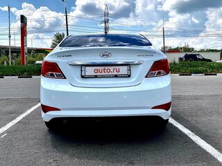 2015 Hyundai Solaris I Рестайлинг, белый, 1100000 рублей, вид 4