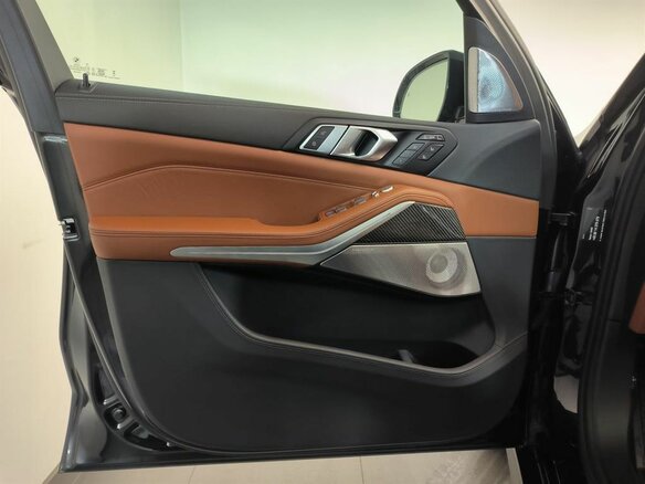 2025 BMW X7 40d I (G07) Рестайлинг, чёрный, 18200000 рублей - вид 20