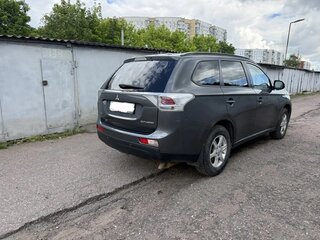 2013 Mitsubishi Outlander III, серый, 1300000 рублей, вид 5