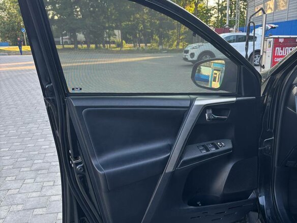 2013 Toyota RAV4 IV (XA40), чёрный, 2250000 рублей - вид 12