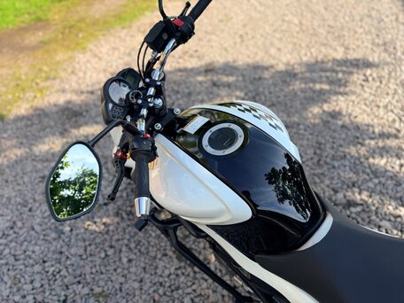 2012 Suzuki SFV 650 Gladius, чёрный, 450000 рублей, вид 4