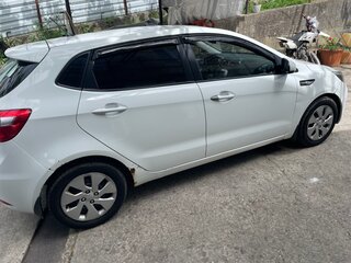 2015 Kia Rio III, белый, 800000 рублей, вид 3