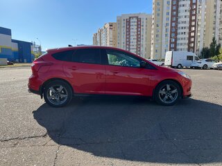 2012 Ford Focus III, красный, 800000 рублей, вид 4
