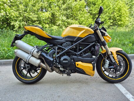 2013 Ducati Streetfighter, жёлтый, 750000 рублей, вид 2