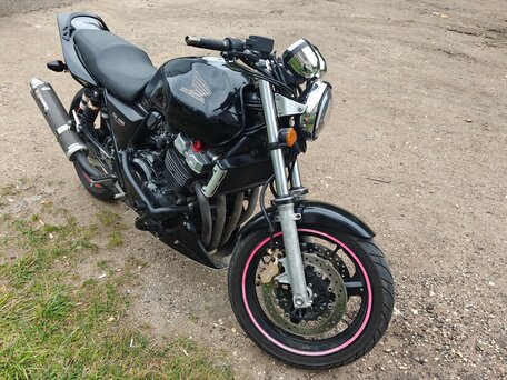 1996 Honda CB 400 Super Four, чёрный, 300000 рублей, вид 4
